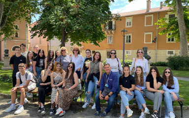 Učenici Ekonomsko-birotehničke i trgovačke škole predstavili Zadar splitskim kolegama