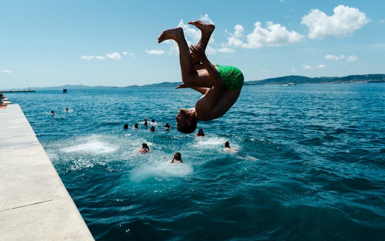[XXL FOTOGALERIJA] Zadarski maturanti proslavili kraj srednje škole, evo kako je bilo