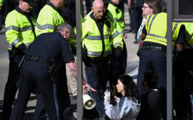 Deseci uhićenih na Penn-u, MIT-u u obračunu s propalestinskim prosvjednicima