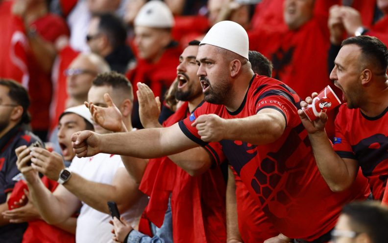 Srbi prijete da neće igrati na EURO-u ako UEFA ne kazni Albance i Hrvate