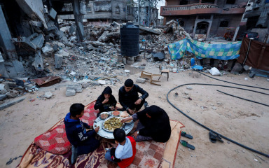 Izraelci najavili da će svaki dan od 8 do 19 sati imati “taktičku pauzu” u napadima na jugu Gaze