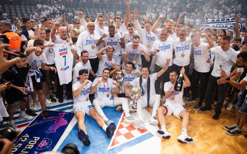 KAKO JE DOBRO VIDJETI TE OPET: Košarkaši Zadra nadmoćno obranili titulu prvaka Hrvatske!!!