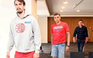 Hrvatski košarkaši u Opatiji igraju prvi pripremni susret uoči kvalifikacija za OI