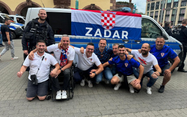 [FOTO] Zadarski navijači stigli u Leipzig podržati Vatrene