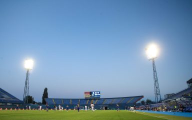 Vlada ne odustaje od gradnje ili obnove stadiona u Zagrebu i Splitu, ipak nešto se mijenja oko Maksimira