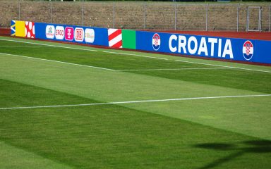 Hrvatsku čeka sedmi nastup na EURO-u od neovisnosti, sve je počelo u Engleskoj 1996.