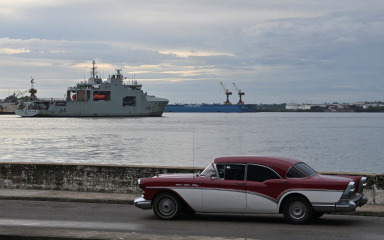 Na Kubu nakon ruskih stigli američki i kanadski ratni brodovi