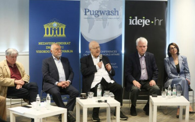 Mesić i Josipović na konferenciji Apel za mir: “Može li doći do mira na bojnom polju?”