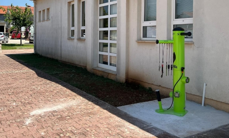 TZ Ravni kotari realizirala projekt postavljanja šest servis stanica s punionicama za električne bicikle