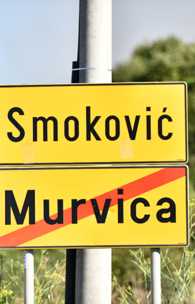 PROMETNA NESREĆA Sudar u Smokoviću, dvije osobe teško ozlijeđene, vozač pobjegao