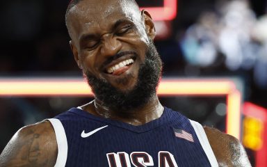 LeBron James osvojio je treće zlato, pitali su ga da li će krenuti po četvrto u Los Angelesu