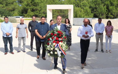 Na Viru obilježen Dan pobjede i domovinske zahvalnosti