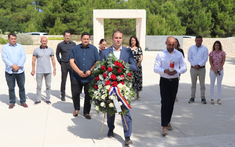 Na Viru obilježen Dan pobjede i domovinske zahvalnosti