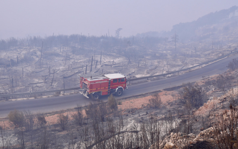 Veliki požari u Dalmaciji stavljeni pod kontrolu