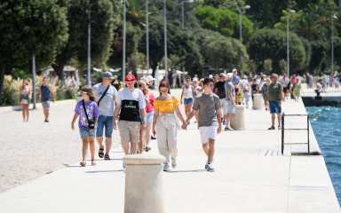 Izmjene zakona o ugostiteljskoj djelatnosti usmjerene održivijem turizmu, evo detalja