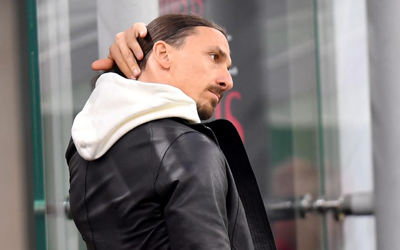 Zlatan Ibrahimović prepustio je svoju ulogu svjetskom rekorderu u skoku s motkom