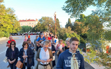 Procesija za početak kampanje 40 dana za život: ‘Molimo za one kojima je oduzeto pravo na život’