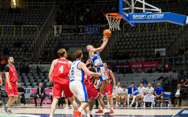 Košarkaši Zadra večeras traže nastavak pobjedničkog niza na parketu Cedevite Junior