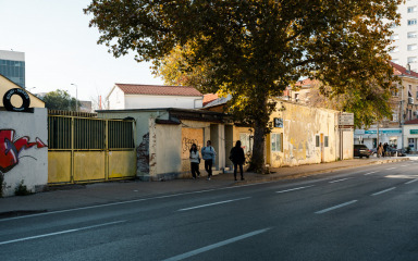 U blizini Poliklinike otvorit će se 80-ak parkirališnih mjesta: ‘Tamo je svako jutro kaos…’