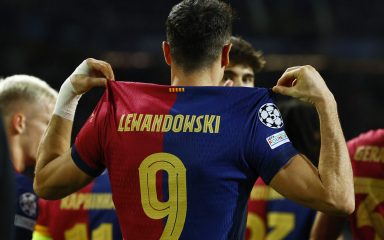 Robert Lewandowski postigao jubilarni stoti pogodak u Ligi prvaka i preuzeo prvo mjesto na ljestvici strijelaca