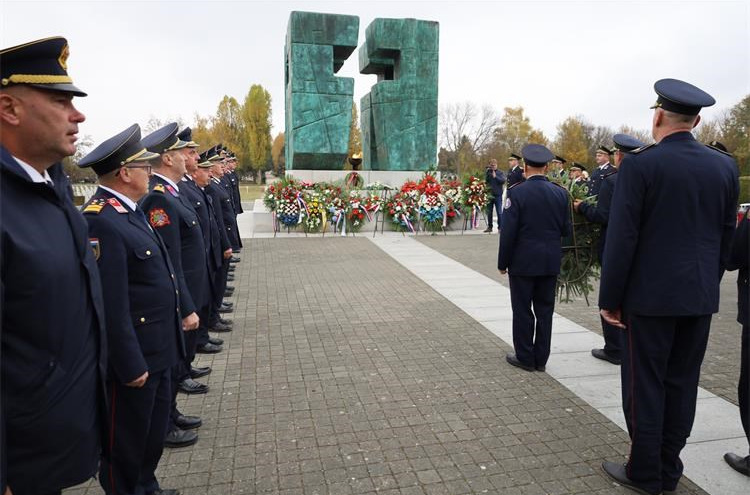 HVZ: Vatrogasci su u ratu predstavljali treći stup obrane