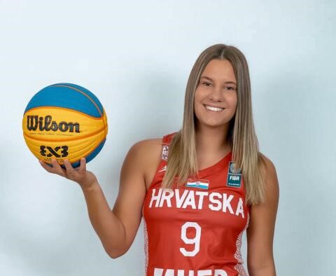 Sara Borić potpisala za Zadar Plus