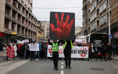 Sve više javnih osoba u Srbiji staje uz studente, oglasio se i Vučić