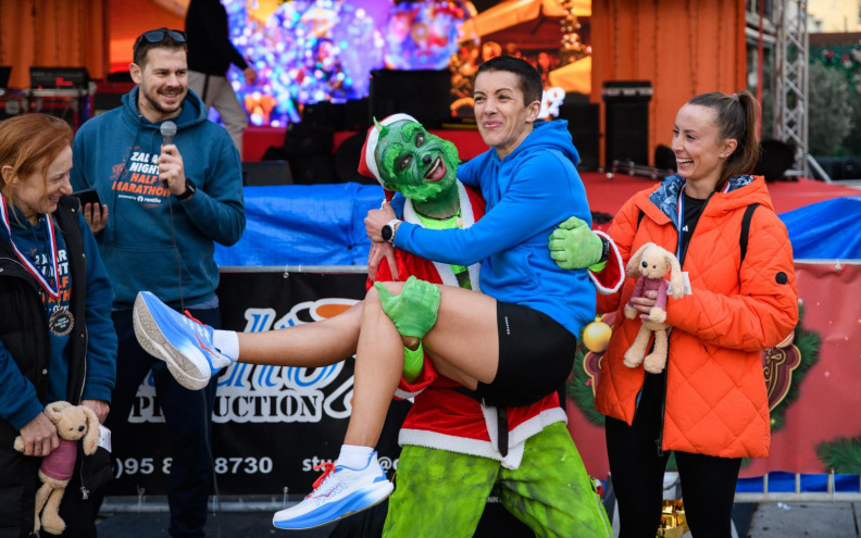 [FOTO] Održana tradicionalna božićna utrka Zadar Christmas Run