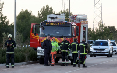 Jedna osoba poginula u urušavanju hale u Šibeniku