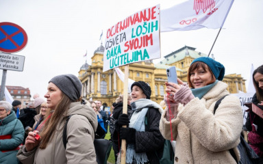 Školski sindikati s velikog prosvjeda poručili: “Dajte nam logične i pravedne koeficijente”