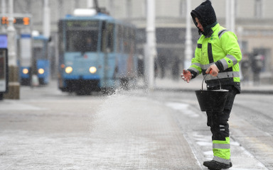 Zbog niskih temperatura u unutrašnjosti moguća poledica