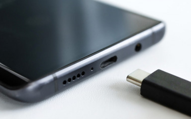 USB-C od danas standard za punjenje elektroničkih uređaja u Europskoj uniji