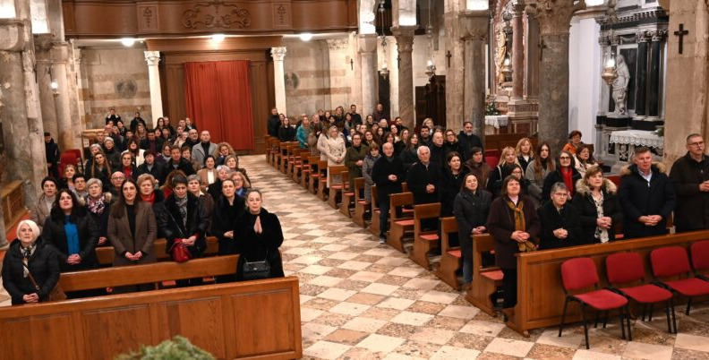 Održan susret čitača Zadarske nadbiskupije u katedrali sv. Stošije