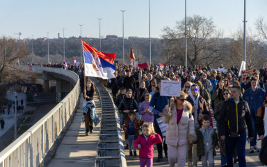 Nastavlja se blokada Mosta slobode u Novom Sadu, prosvjedi održani u više od 20 gradova