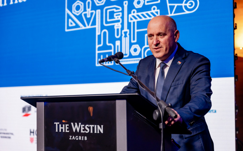 Bačić: Buduća zgrada Ministarstva bit će obnovljena u lipnju iduće godine