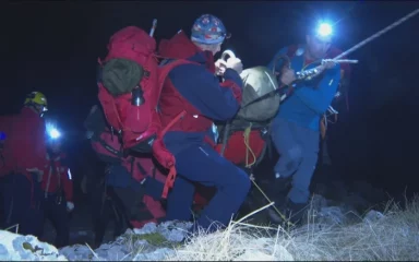 AKCIJA SPAŠAVANJA HGSS spasio planinara s Velebita: ‘Odronio se kamen i ja sam izvrnuo koljeno…’