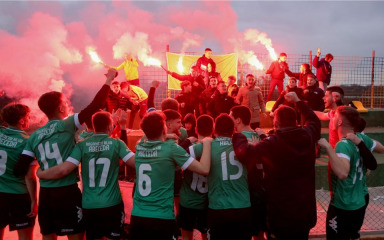 Slavlje Abecede u prvoj utakmici na SC Miro Surać