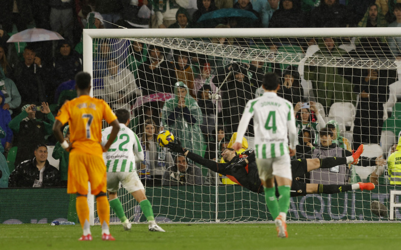 Real iznenađujuće izgubio u Sevilli, Modrić jedina svijetla točka