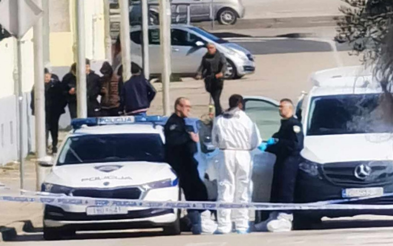 Na ulici u Zadru pronađen teško ozlijeđen muškarac. Preminuo u bolnici