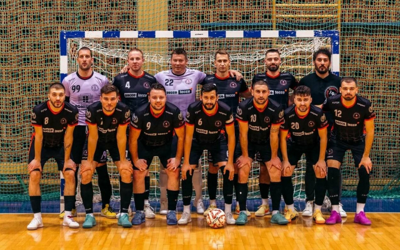 Susjedski derbi s pet crvenih kartona pripao Gaunima