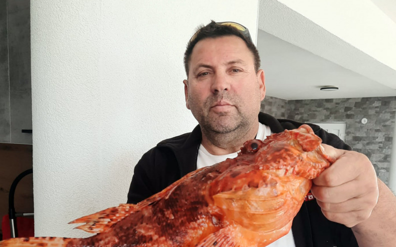 Andrija Maraš ulovio škrpinu tešku jedan i pol kilogram