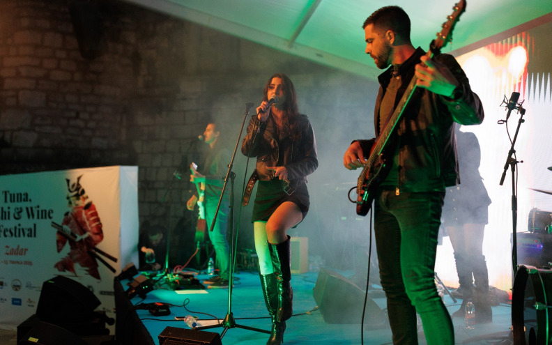 Lucija Marcelić & Pink Noise nastupili na Tuna, Sushi & Wine Festivalu