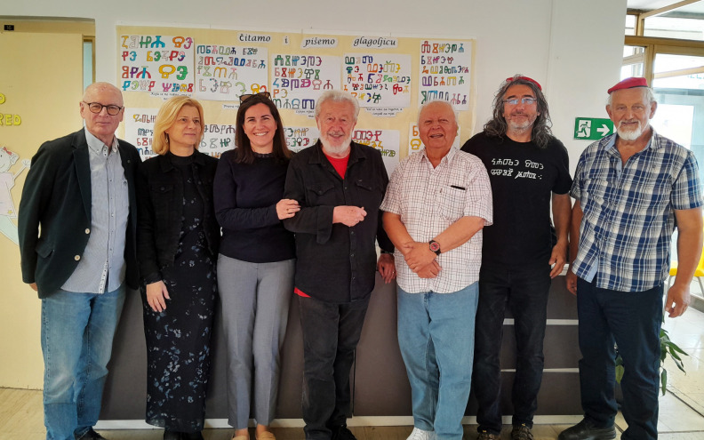 “Jezik, pismo i pjesma naših starih” u Ravnim kotarima