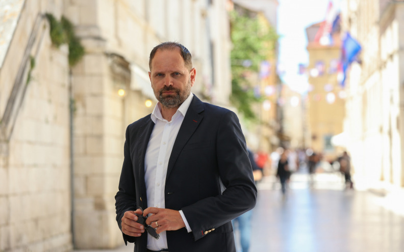 Komunalci pod vodstvom Robertina Dujele su uvijek promptno na usluzi, za sigurnost i ugodu