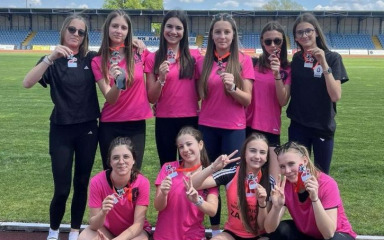 Atletičarke druge, košarkaši treći na PH