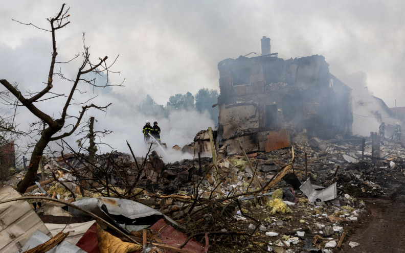 U ruskim napadima dronom u Ukrajini ubijeno najmanje osam ljudi, deseci ozlijeđeni