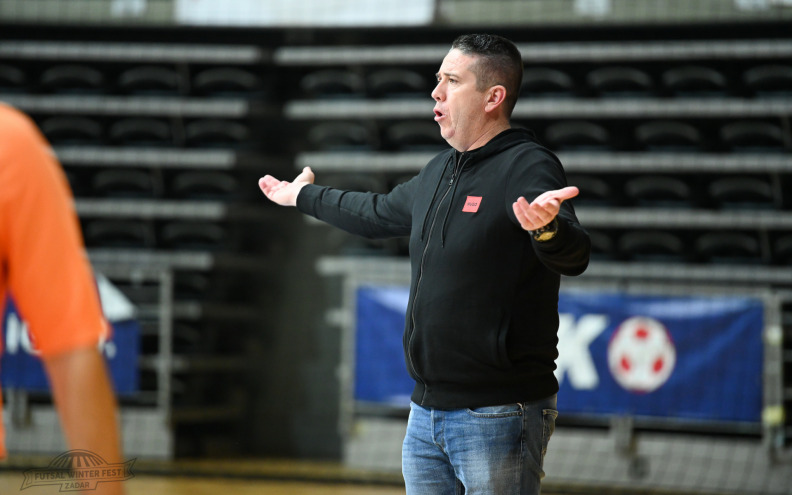 Murvica lovi treći naslov u povijesti, Varoš juriša peti