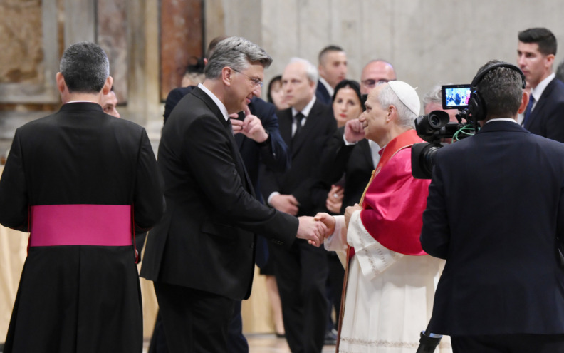 Andrej Plenković poželio papi Lavu XIV uspješan i dug pontifikat