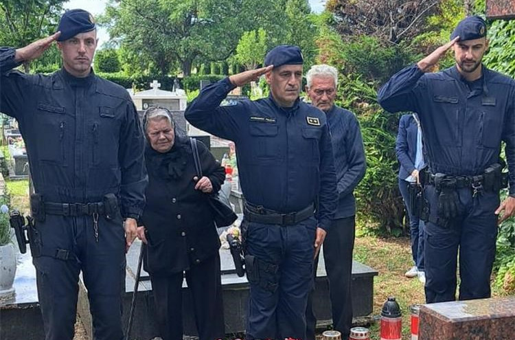 Obilježena 33. obljetnica pogibije Svete Denone - pripadnika SJP 