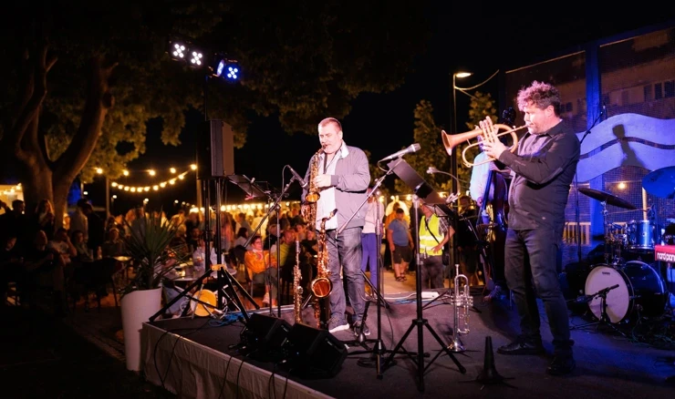 Istarski trubač Robert Mikuljan i njegov kvintet oduševili sve na Bastionu sv. Roka